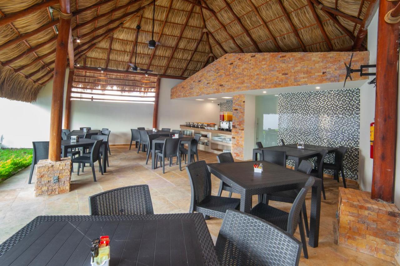 Mayev Express Santa Cruz Huatulco Exterior foto